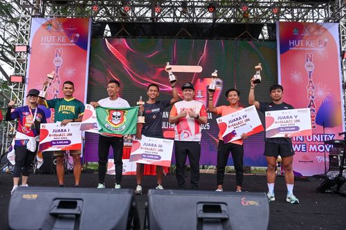 Race photo from NOTARACE 2025