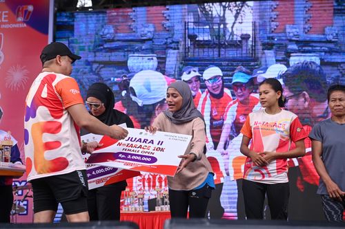 Race photo from NOTARACE 2025