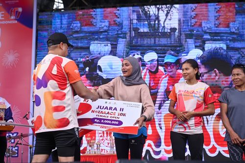 Race photo from NOTARACE 2025
