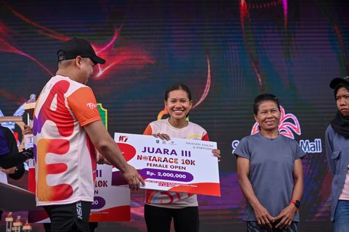 Race photo from NOTARACE 2025
