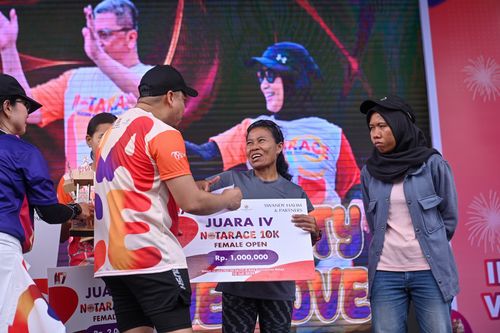 Race photo from NOTARACE 2025