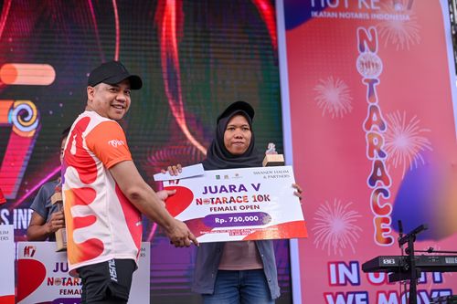 Race photo from NOTARACE 2025