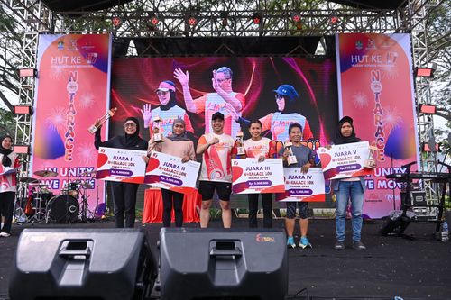 Race photo from NOTARACE 2025