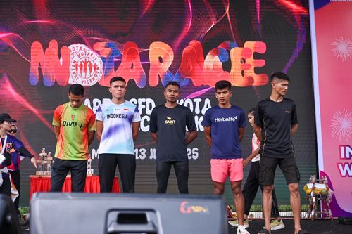 Race photo from NOTARACE 2025