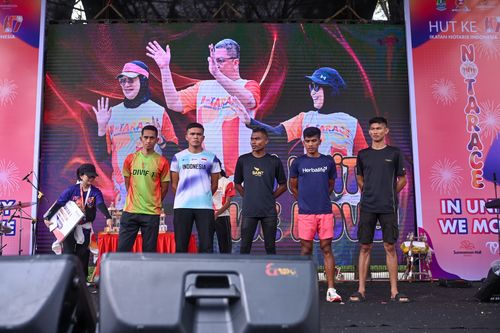 Race photo from NOTARACE 2025