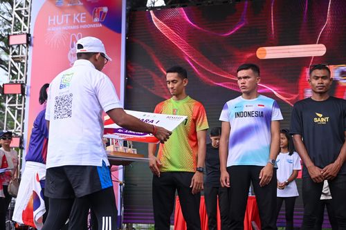 Race photo from NOTARACE 2025