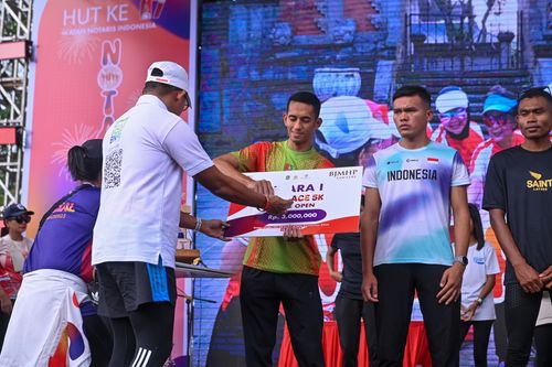 Race photo from NOTARACE 2025