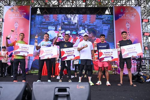 Race photo from NOTARACE 2025