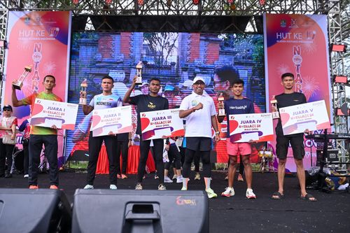 Race photo from NOTARACE 2025