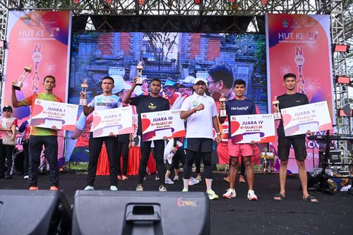 Race photo from NOTARACE 2025