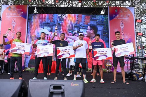 Race photo from NOTARACE 2025