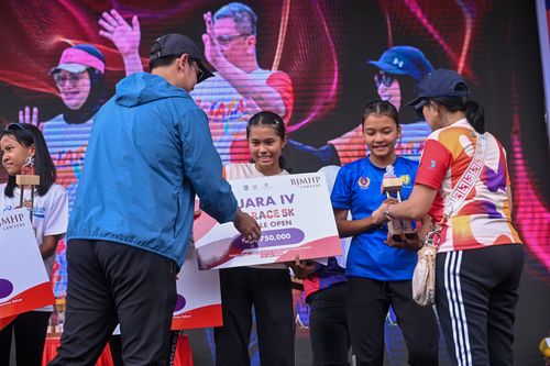 Race photo from NOTARACE 2025