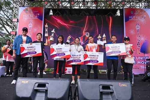 Race photo from NOTARACE 2025