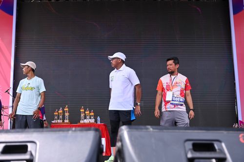 Race photo from NOTARACE 2025