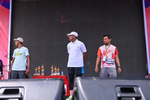 Race photo from NOTARACE 2025