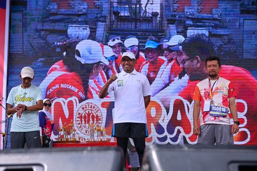 Race photo from NOTARACE 2025