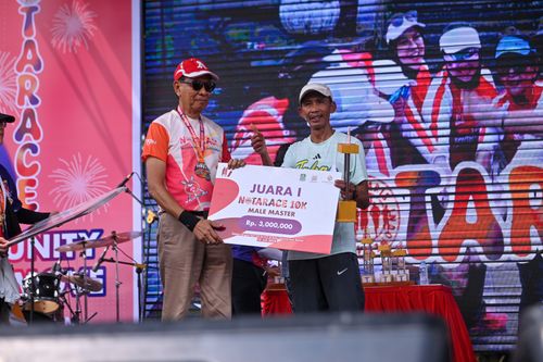 Race photo from NOTARACE 2025