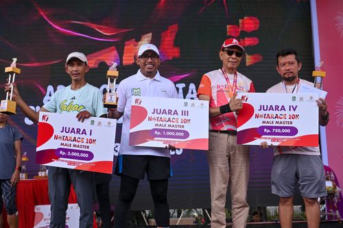Race photo from NOTARACE 2025