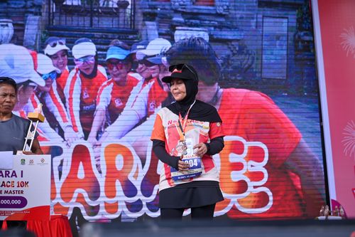 Race photo from NOTARACE 2025