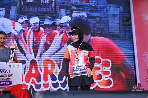 Race photo from NOTARACE 2025