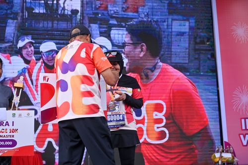 Race photo from NOTARACE 2025