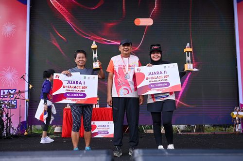 Race photo from NOTARACE 2025