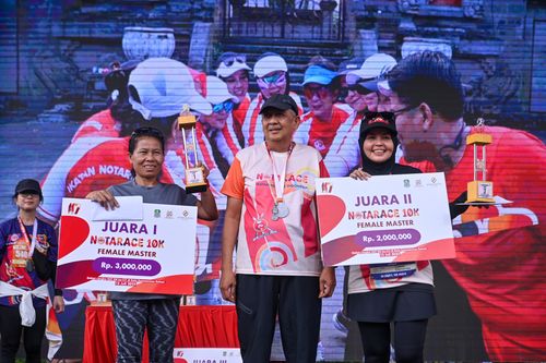 Race photo from NOTARACE 2025