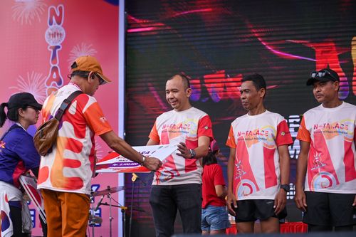 Race photo from NOTARACE 2025