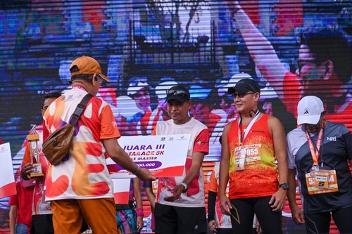Race photo from NOTARACE 2025