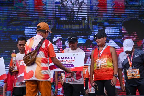 Race photo from NOTARACE 2025