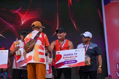 Race photo from NOTARACE 2025