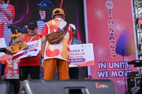 Race photo from NOTARACE 2025