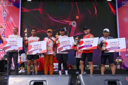Race photo from NOTARACE 2025