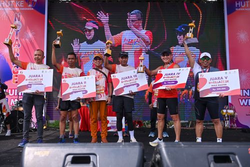 Race photo from NOTARACE 2025
