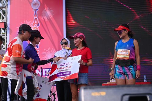 Race photo from NOTARACE 2025