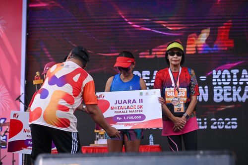 Race photo from NOTARACE 2025