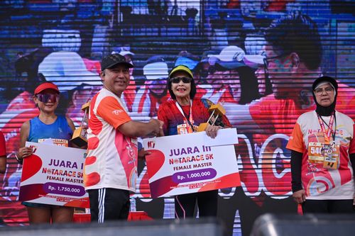 Race photo from NOTARACE 2025