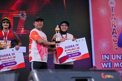 Race photo from NOTARACE 2025