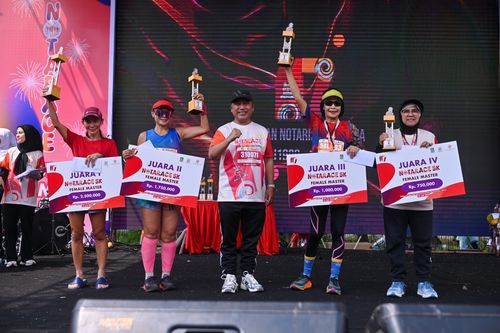 Race photo from NOTARACE 2025
