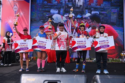 Race photo from NOTARACE 2025