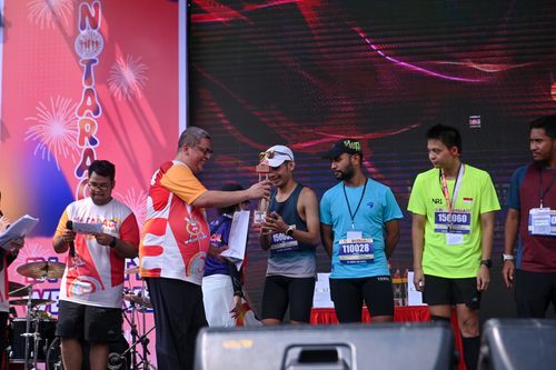 Race photo from NOTARACE 2025