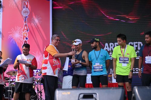 Race photo from NOTARACE 2025