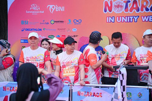 Race photo from NOTARACE 2025