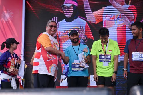 Race photo from NOTARACE 2025