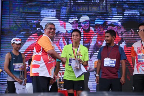 Race photo from NOTARACE 2025