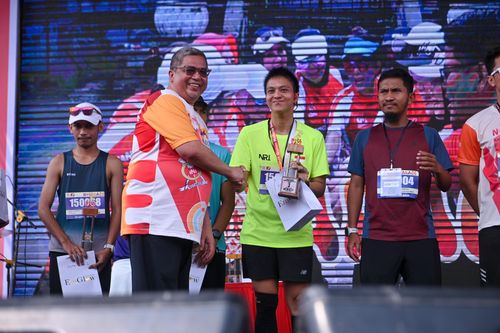 Race photo from NOTARACE 2025