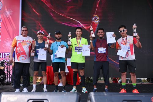 Race photo from NOTARACE 2025