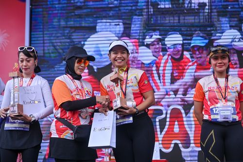 Race photo from NOTARACE 2025