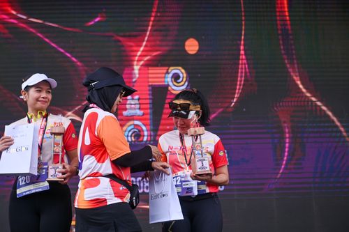 Race photo from NOTARACE 2025