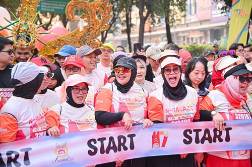 Race photo from NOTARACE 2025